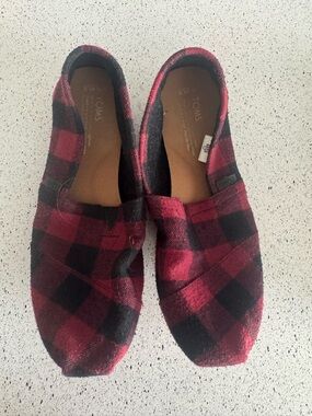 Toms Red and Black Plaid Slip-On Sneakers